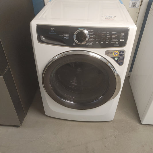 New Electrolux 4.5 Cubic Ft Smart Boost Front Load Washer