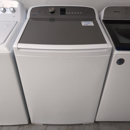Used Fisher & Paykel AquaSmart WL4227P1
27 Inch Top-Load Washer with 4.2 cu. ft. Capacity
