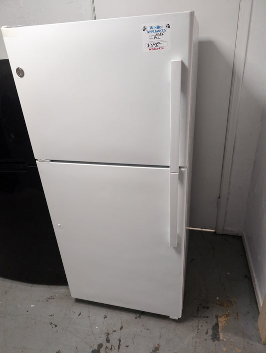 Used GE 19.2 cubic foot top freezer refrigerator